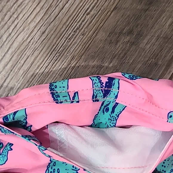 Chubbies Zipper Back Pocket Alligator Swim Trunks Size Large - Picture 6 of 8